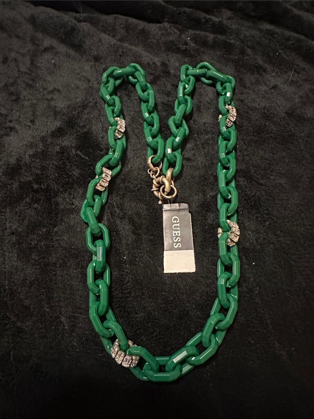 GUESS Emerald Green Resin Chain Necklace with Crystal Accents
